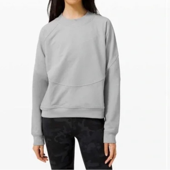 Lululemon City Sweat Crew, Heathered Stargaze with Barry’s logo on it . Size 4 - Picture 1 of 12